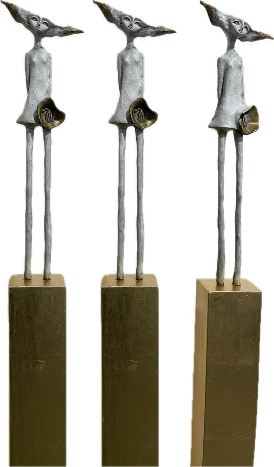 Karla Salomón "El musgo crece en el exquisito silencio"